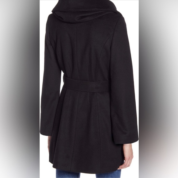 Wool Blend Wrap Coat 🧥 - Picture 4 of 4